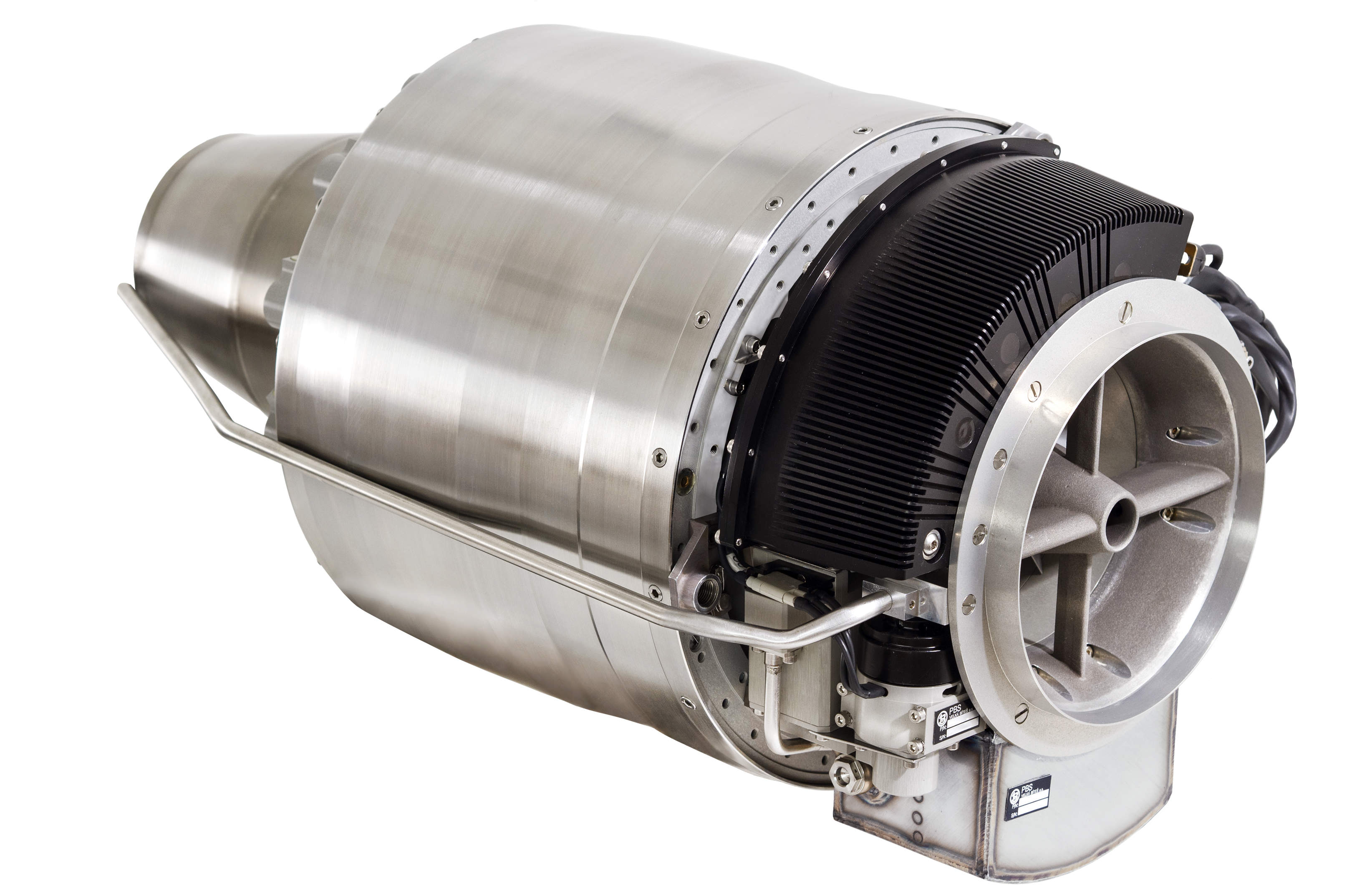 PBS letos vyrobí již 1 000. proudový motor PBS TJ100. Na veletrhu IDET představuje svůj nejnovější turbínový motor PBS TJ150